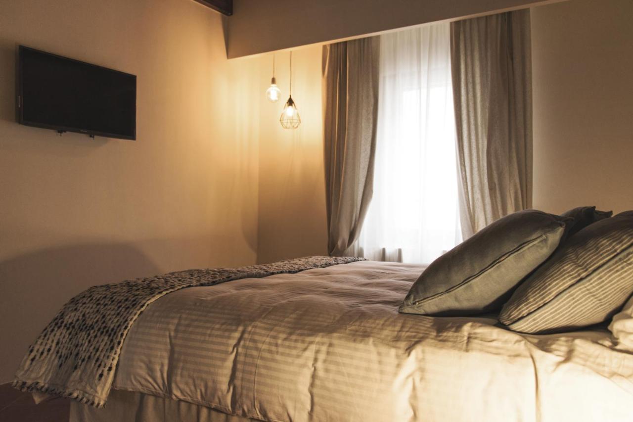Cece Nove - Sotto L'Arco Bed & Breakfast Rutigliano Bagian luar foto